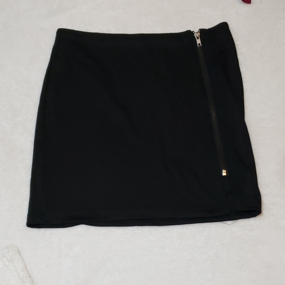 🌺Bundle🌺 Spaghetti Strap And Skirt NWOT - Picture 3 of 5